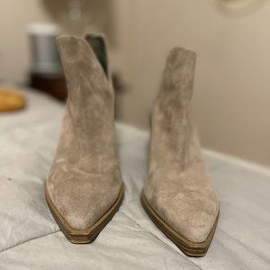 Vince Camuto Gigietta Bootie (Women)